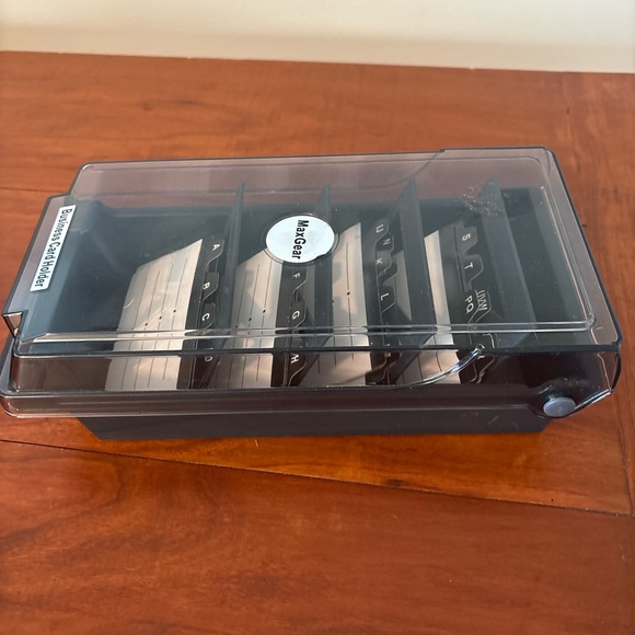 MaxGear Business Card Holder Desktop Organizer A–Z - Picture 3 of 8